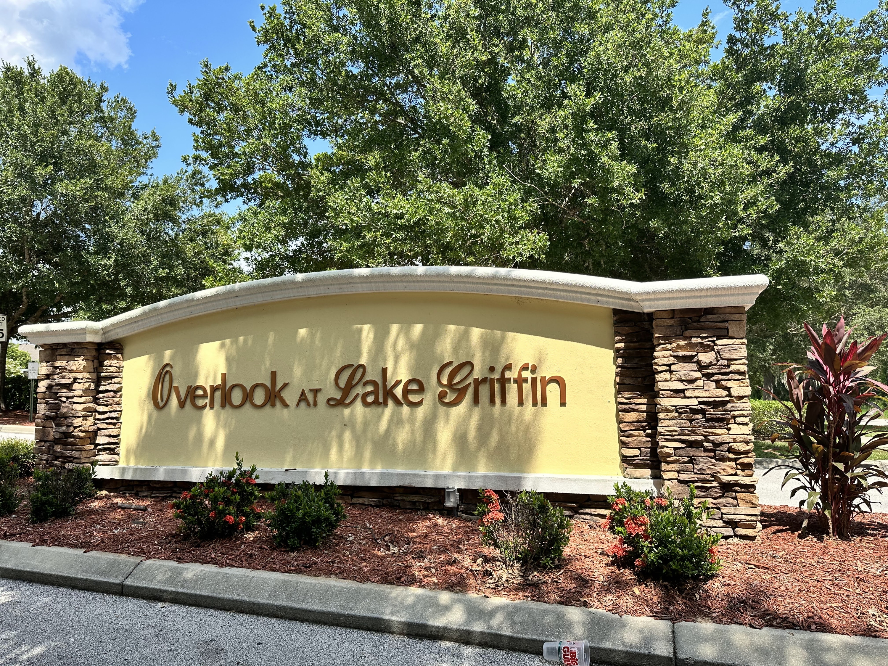 2106 Aitkin Loop